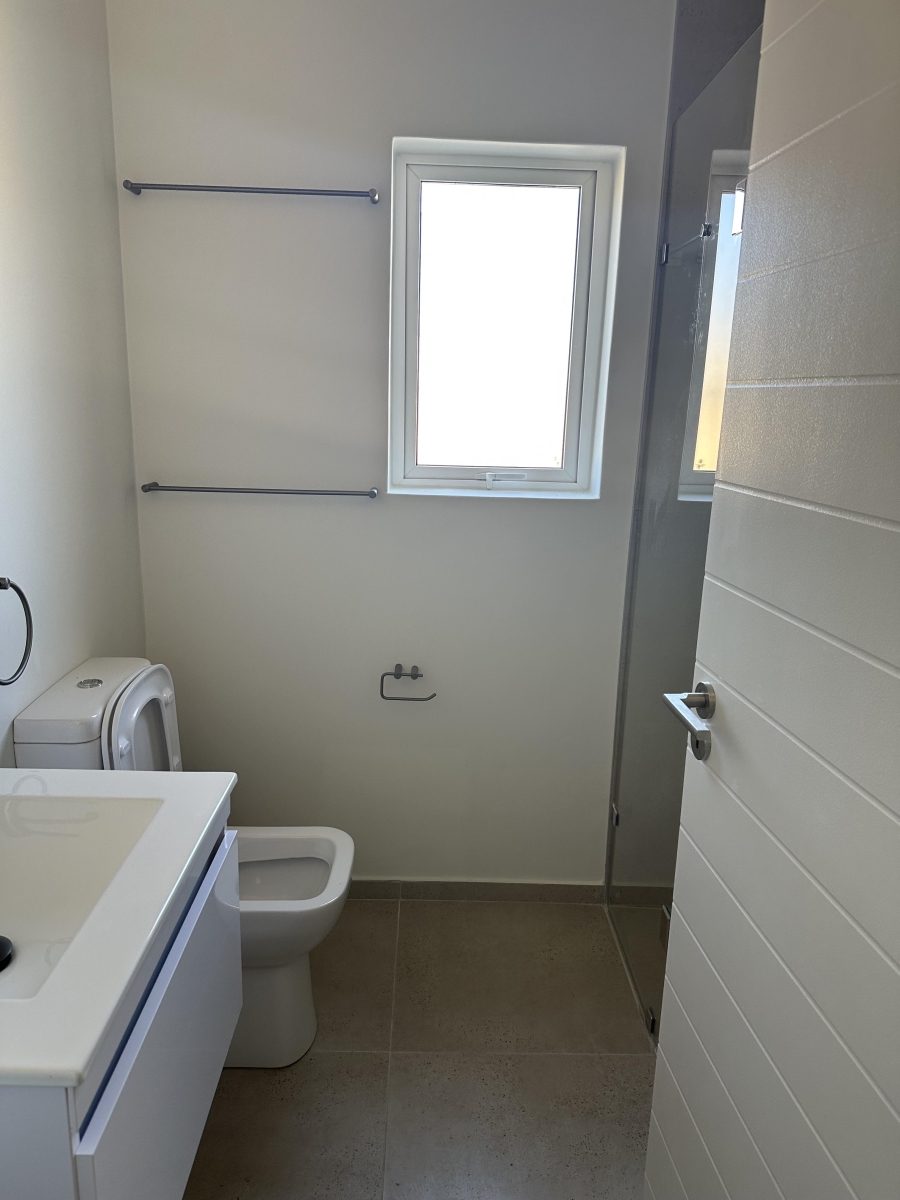 To Let 2 Bedroom Property for Rent in Paarl South Western Cape